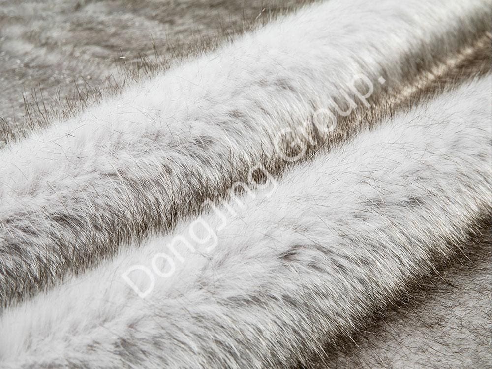 9HG0091-Fourrure de renard café teinté blanc cassé faux fur fabric