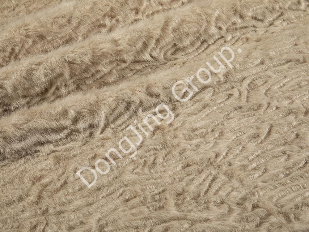 9P2352-Fourrure de lapin lavée et brossée beige faux fur fabric