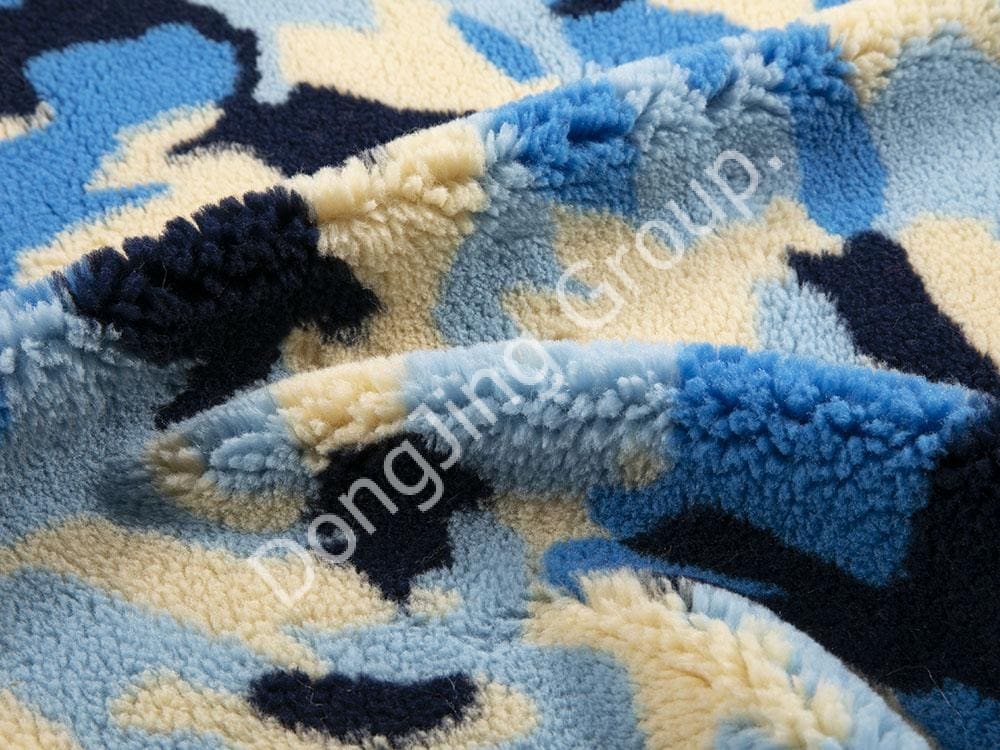 9R0003-laine d'agneau camouflage 4 couleurs faux fur fabric