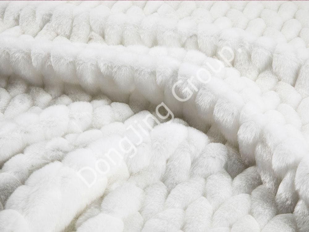 X9HG0193-Poils de lapin en relief blanc faux fur fabric