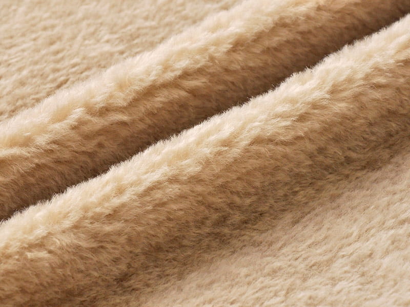 XKT0185-Gongmi Petit Toka faux fur fabric